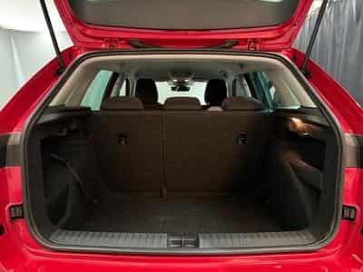 Skoda Kamiq 1.0 TSI Evo 110ch Ambition DSG7 (2024) - Foto 13