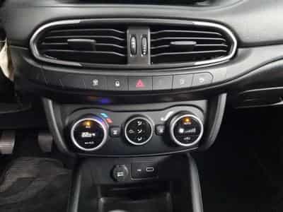 Fiat Tipo 1.6 MultiJet 130ch (2024) - Foto 8