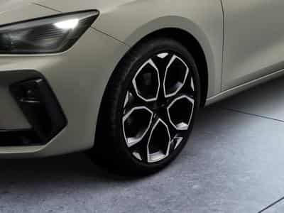 Cupra Leon 1.5 eTSI Hybrid 150ch V DSG7 (2025) - Photo 9