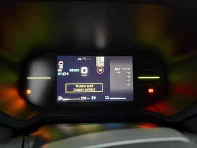 Dacia Duster 1.6 Hybrid Journey (2025) - Foto 7
