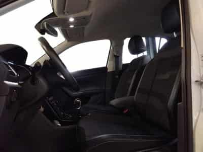 VW T-Cross 1.0 TSI Style OPF DSG (2019) - Foto 6