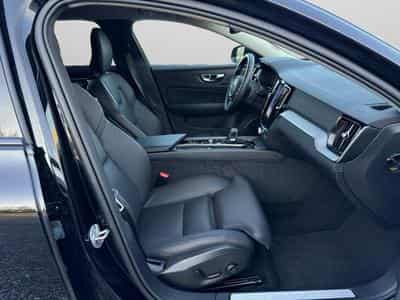 Volvo V60 b4 Plus Dark / Essence (2025) - Foto 15