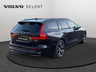 Volvo V60 b4 Plus Dark / Essence (2025) - Foto 2