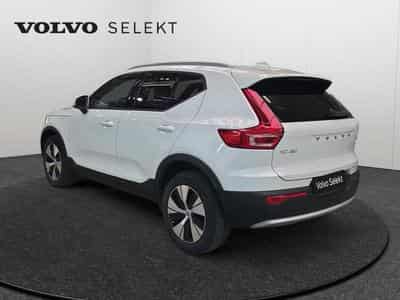 Volvo XC40 B3 Core / Essence (2023) - Foto 5