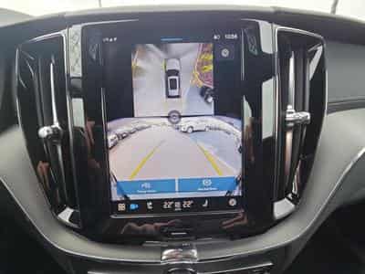 Volvo XC60 B5 AWD Ultra Dark / Essence (2025) - Foto 9