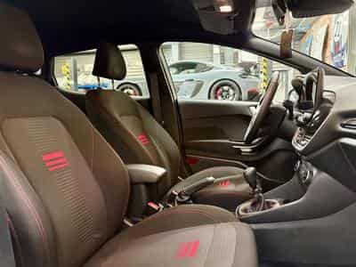 Ford Fiesta Fiesta 1.0 EcoBoost 100cv ST-LINE (2024) - Foto 8