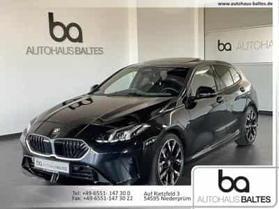 BMW 120 (2025) - Photo 1