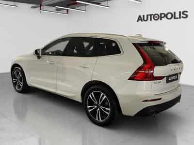 Volvo XC60 2.0 D4 Geartronic Momentum (2019) - Photo 13