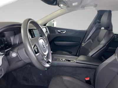 Volvo XC60 2.0 D4 Geartronic Momentum (2019) - Photo 4