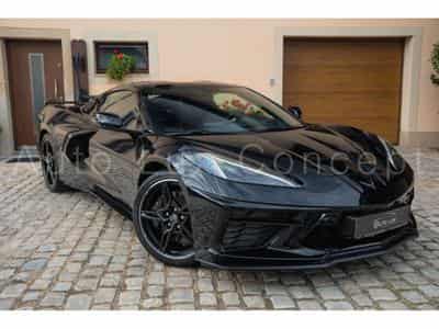 Chevrolet Corvette C8 Stingray Coupé 2LT (2023) - Photo 2
