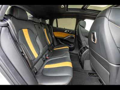 BMW X6 M COMPETITION 4.4 (625 CH) STEPTRONIC XDRIVE – MINERALWEISS (2023) - Photo 15