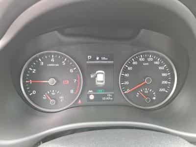 Kia Stonic GT Line 1.0T 120 ISG MHEV 7DCT (2023) - Foto 14