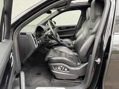 Porsche Cayenne 3.0 V6/PANORAMA/KAMERA/ (2018) - Photo 4