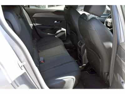 Peugeot 308 1.2 PureTech GT EAT8 REGUL LANE GPS CAM 1° MAIN (2024) - Foto 8