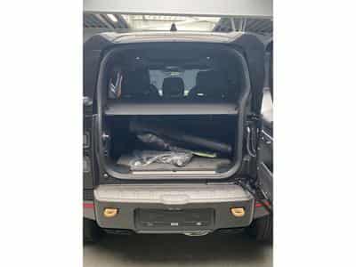 Land-Rover Defender V8 4.4 P635 110 OCTA ON STOCK! 2026 (2026) - Photo 10