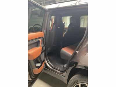 Land-Rover Defender V8 4.4 P635 110 OCTA ON STOCK! 2026 (2026) - Photo 13
