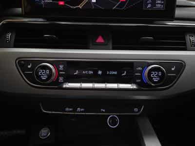 Audi A4 TDI AVANT S-TRONIC 163CV (2020) - Photo 13