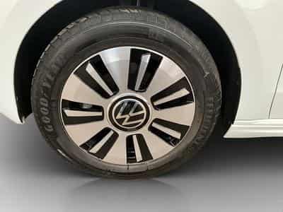 VW UP E-up+Move+DSG+P.Style+RearView (2021) - Foto 8