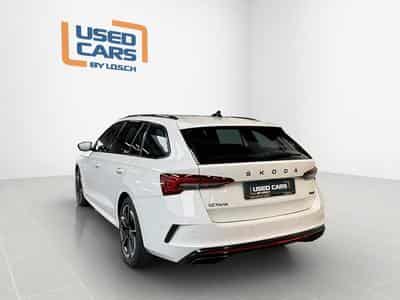 Skoda Octavia Combi+RS+DSG+P.Com.-Premium+360 (2025) - Photo 6