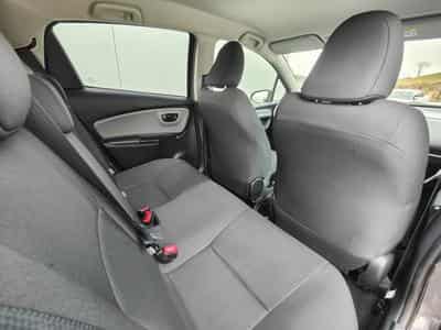 Toyota Yaris 1.3 VVT-I BLUETOOTH CLIMATISATION CAMERA (2015) - Photo 8