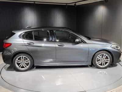 BMW 120 120iA SDRIVE PACK M GPS CARPLAY SIEGES CHAUFFANTS ECLAIRAGE (2021) - Photo 2