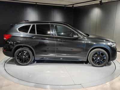BMW X1 SDRIVE18iA PACK M TOIT PANO OUVRANT GPS CUIR (2021) - Foto 2