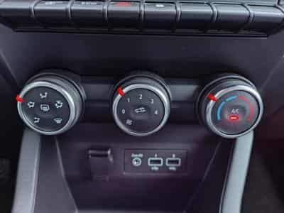 Renault Clio 1.5 DCI LIMITED GPS CLIM LED CRUISE ATTELAGE (2022) - Photo 15