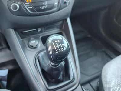 Ford Transit 1.5 TDCI RADIO USB (2019) - Photo 11