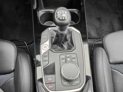 BMW 118 118I PACK M GPS CAMERA CARPLAY SIEGES CHAUFFANTS (2021) - Foto 12