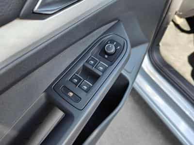 VW Golf 2.0 TDI CARPLAY GPS LED APS AV/ARR CRUISE ADAPTATIF (2021) - Foto 13