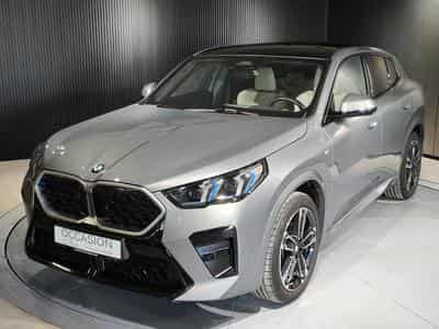 BMW X2 SDRIVE20i PACK M CARPLAY GPS CAMERA 360 TOIT PANO (2024) - Photo 6