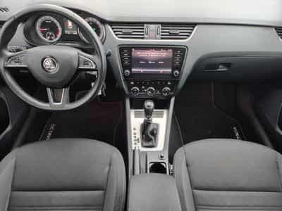 Skoda Octavia 1.6 TDI DSG CARPLAY APS AV/AR SIEGES CHAUFFANTS CRUISE (2019) - Foto 12