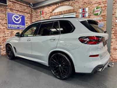 BMW X5 X5 30dA 3.0 298cv Auto xDrive M-SPORT PRO (7places) (2025) - Photo 2