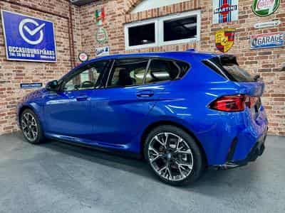 BMW 120 120iA 170cv Auto M-SPORT DESIGN (New Modèle) (2025) - Foto 2