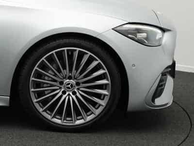 Mercedes C 300 d T AMG-Line LED+Kamera+19"AHK+Keyless (2025) - Photo 6