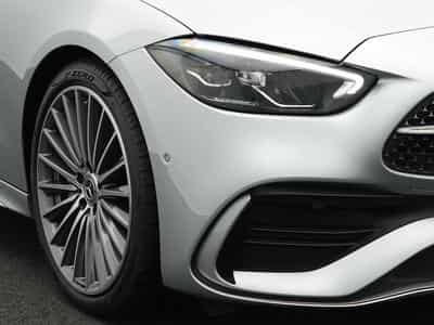 Mercedes C 300 d T AMG-Line LED+Kamera+19"AHK+Keyless (2025) - Photo 7