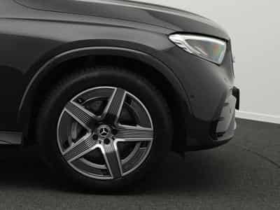 Mercedes GLC 300 d 4M AMG-Line LED+Kamera+AHK+Memo (2025) - Photo 6