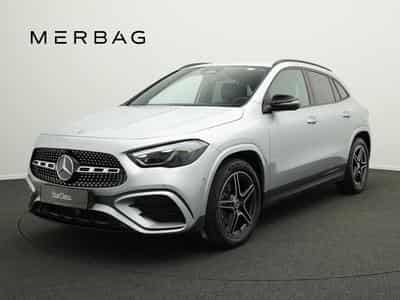 Mercedes GLA 200 d Multi+Kamera+AHK+Night+19" (2025) - Photo 1