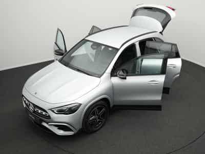 Mercedes GLA 200 d Multi+Kamera+AHK+Night+19" (2025) - Photo 12