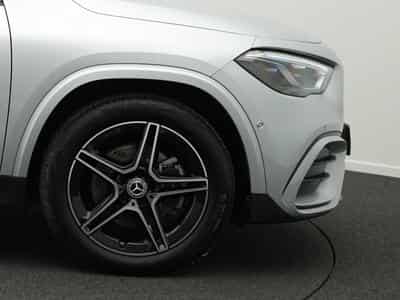 Mercedes GLA 200 d Multi+Kamera+AHK+Night+19" (2025) - Photo 6
