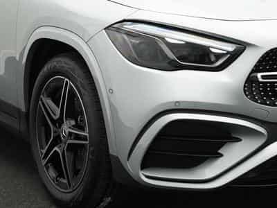 Mercedes GLA 200 d Multi+Kamera+AHK+Night+19" (2025) - Photo 7