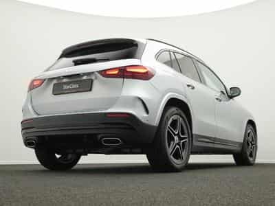 Mercedes GLA 200 d Multi+Kamera+AHK+Night+19" (2025) - Photo 9