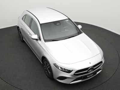 Mercedes A 250 e Kompaktlimousine (2023) - Photo 10
