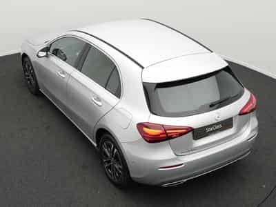 Mercedes A 250 e Kompaktlimousine (2023) - Photo 11