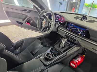 Porsche 911 (2025) - Photo 12