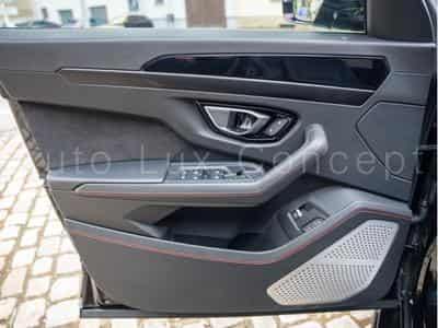 Lamborghini Urus 4.0 V8 (2022) - Photo 10