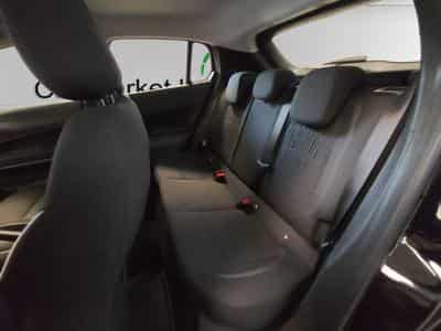 Fiat 600 Hybride ICON (2024) - Photo 10