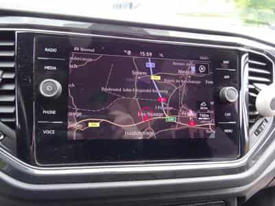 VW T-Roc 1.5 DSG (2020) - Photo 13