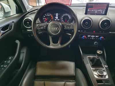 Audi A3 SPORTBACK TFSI 150CV (2020) - Photo 8