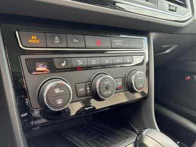 SEAT Leon 1.8 TSI 180ch FR Start&Stop DSG (2018) - Photo 9
